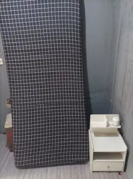 Kasur single bad+ meja nakas