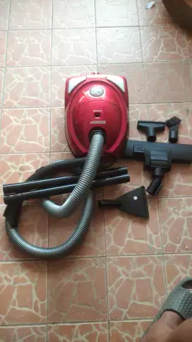 Jual Vacuum Cleaner merk Krisbow mulus.