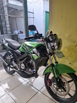 Kawasaki Ninja ss 2008