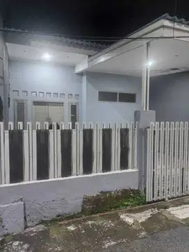 Dijual rumah di Pulo gebang permai Jakarta timur