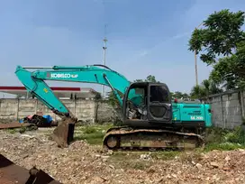 EXCAVATOR KOBELCO SK200-8 TAHUN 2012