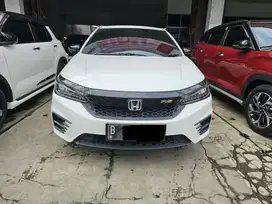 Honda City RS Hatchback AT ( Matic ) 2022 Putih Km 40rban plat ganjil