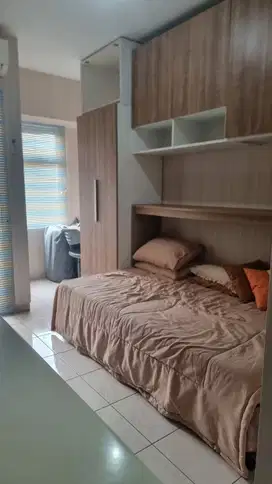 Dijual apartemen furnish di Springlake Davalia Summarecon Bekasi