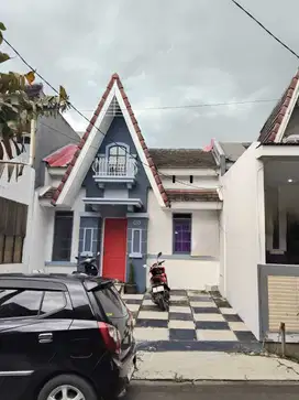 DIJUAL RUMAH DEKET AEONMALL NYAMAN BAGUS SIAP HUNI DI VICTORIA SSR776