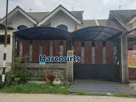 Dijual dan disewakan rumah di perumahan dekat solobaru.