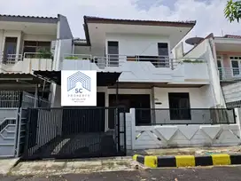 Dijual Rumah 2lt di Taman Kebon Jeruk Intercon, Jakarta Barat
