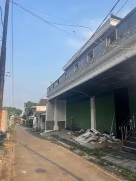 Di Jual Gudang + Hunian Siap Pakai Di Randuagung Singosari Dekat Tol