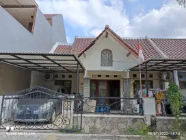 Rumah Babatan Pratama Wiyung Surabaya, Bangunan 1 Lantai Terawat