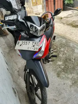 Supra x 125 helm in 2013