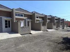 Rumah Baru Gress Lokasi Bumi Sedati Kwangsaan Sidoarjo