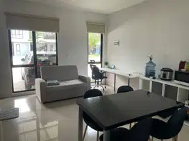 DISEWAKAN RUMAH CLUSTER BRIO BOULEVARD UK 6X20 FURNISHED