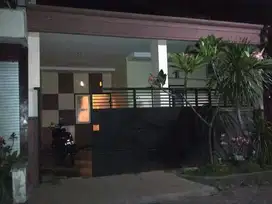 DIJUAL RUMAH VILLA JASMINE TENGAH KOTA SIDOARJO SIAP HUNI