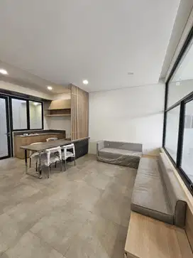 DIJUAL Rumah Modern Minimalis Full Furnished Tanakayu BSD