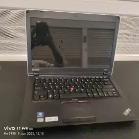 Jual laptop lenovo  ram4 internal 320