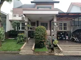 For Sale Rumah Lokasi Favorite di Cluster MAHAGONI PARK - Bintaro