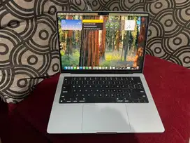 Macbook Pro M3 14 inch 8gb/1tb