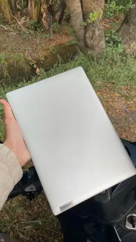 Leptop '12 Lenovo