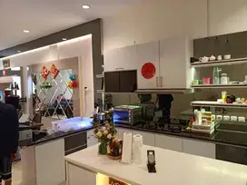 Dhyana rumah uk 4x20m akses 2 mobil lokasi bagus di jelambar