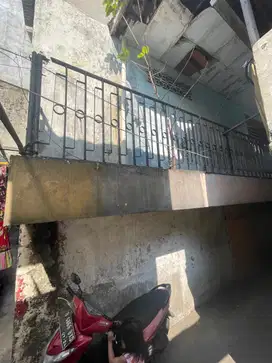 Dhyana rumah tambora lt 152m2 lokasi dalam pasar krendang