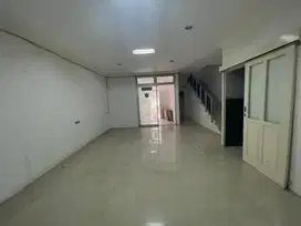 Dhyana rumah jelambar uk 9x20m lokasi bagus di komplek dutamas