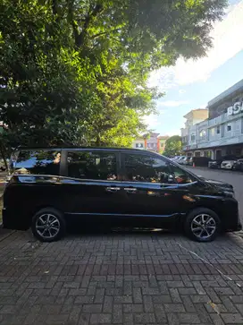 Toyota Voxy 2019 Bensin