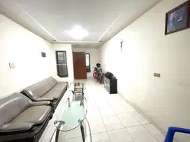 Dhyana rumah jelambar uk 6x20m lokasi bagus jalan 2 mobil