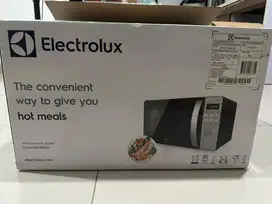 Electrolux microwave 20L