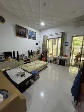 Dhyana rumah bagus jelambar uk 4x15m hadap selatan lokasi 2 mobil