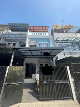 Dhyana rumah bebas banjir jelambar uk 4x15m di komplek kavling polri