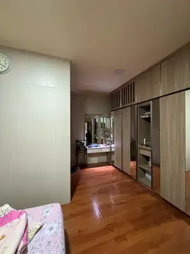 Dhyana rumah kalianyar uk 12x14m 4 lantai lokasi bagus