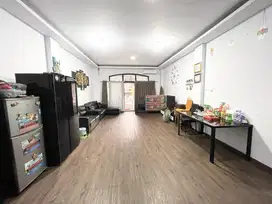 Dhyana rumah jelambar 3.5 lantai uk 5x15m akses jalan 2 mobil