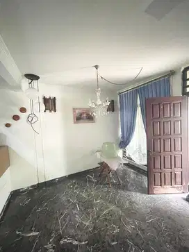 Dhyana rumah jelambar uk 14x15m shm strategis di komplek kavpolri