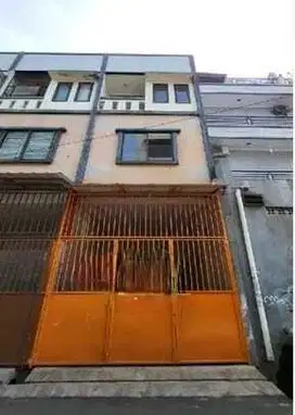 DHYANA RUMAH BAGUS JELAMBAR UK 3x12m HARGA MURAH LOKASI BAGUS