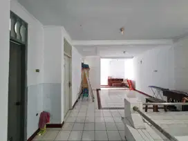 DHYANA RUMAH RAPI JELAMBAR UK 7x17m JALAN LEGA SIAP HUNI DI JELAMBAR