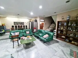 Dhyana rumah uk 14x18m lokasi bagus di komplek kavling polri jelambar