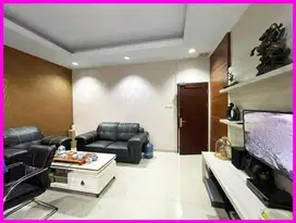 DHYANA RUMAH JELAMBAR UK 5x23m LOKASI OKE JALAN LEWAT 2 MOBIL