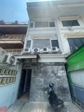 Dhyana rumah kost tanjung duren uk 4x24m 14 kt lokasi strategis bagus