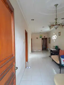 Dhyana rumah jelambar uk 6x20m 2 lantai posisi hadap selatan