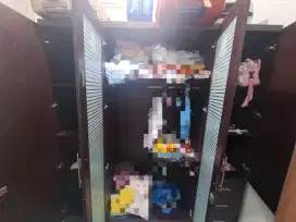 Preloved Lemari Pakaian 4 Pintu

Dijual cepat
