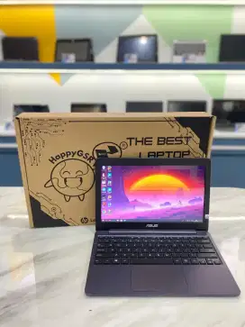 Laptop EDITING KERJA ASUS SSD 12INCH siap pakai