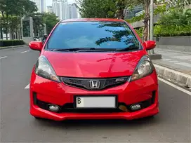 JUAL CEPAT‼️HONDA JAZZ RS AT MERAH 2014