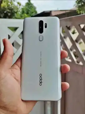 Jual handphone Oppo a5 ram4/128