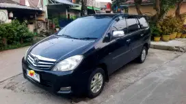 Toyota innova V matic bensin