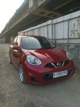 Nissan march MT 2015