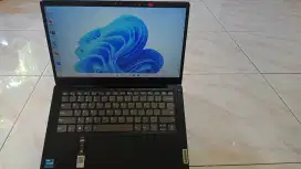 Dijual cepat laptop Lenovo Ideapad slim i3 ram 8
