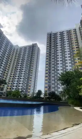 Dijual (over credit) apartemen Springlake Summarecon Bekasi