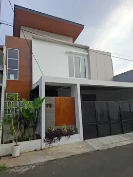 Rumah Baru Bagus Dalam Cluster Bintaro Jaya Sektor 9
