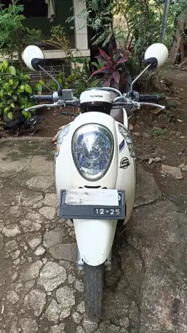 scoopy esp tahun 2016