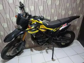 Kawasaki Dtracker Tahun 2019
-STNK hidup sampai 2028