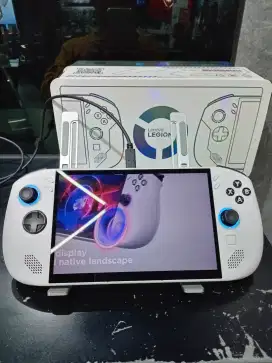 Handheld Lenovo Legion Go S Garansi Resmi